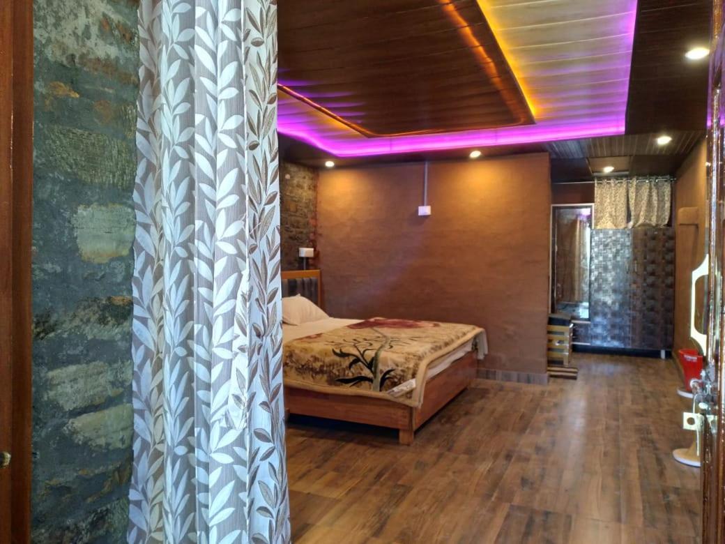 Nature Villaas Basa Homestay Pauri Dış mekan fotoğraf