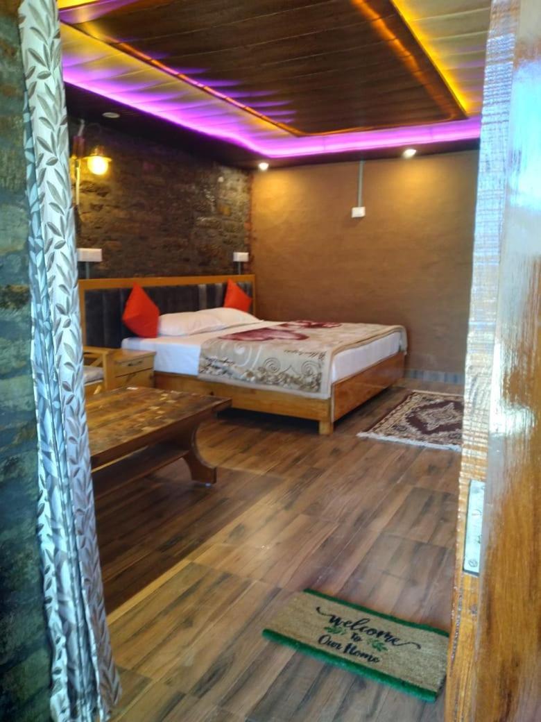Nature Villaas Basa Homestay Pauri Dış mekan fotoğraf